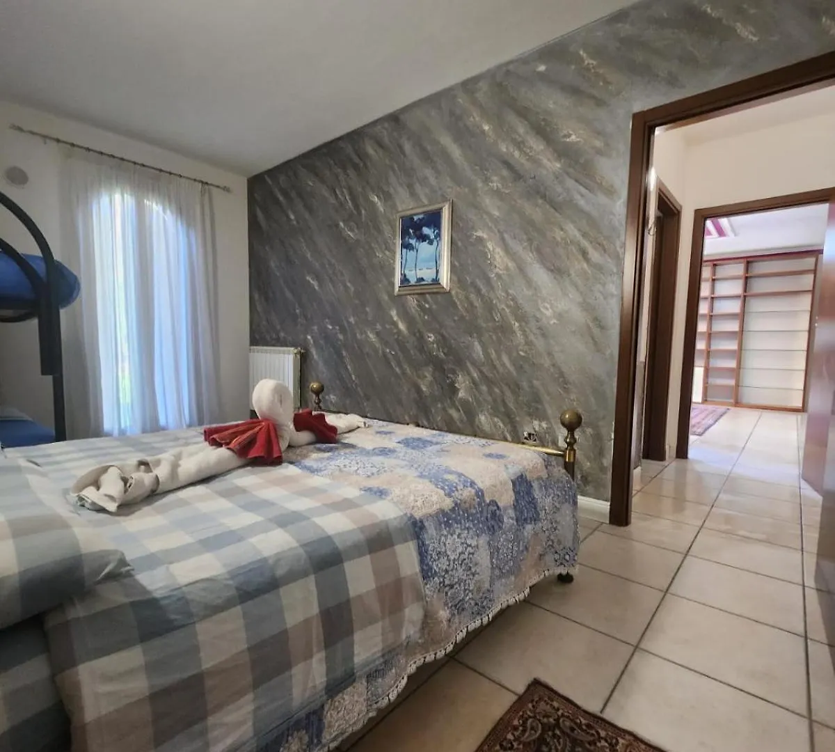 Aparthotel Appartamenti Simone Solferino Pozzo Catena Italien